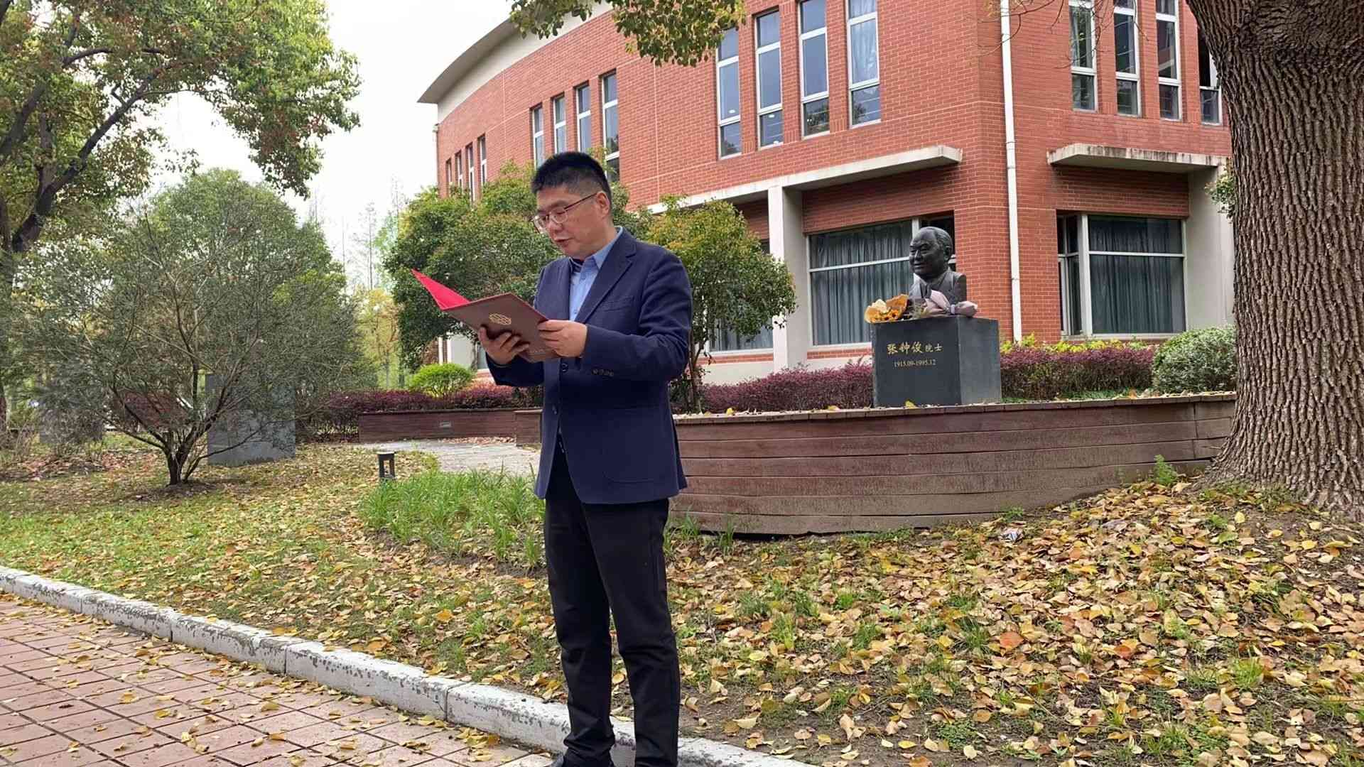 图4.jpg