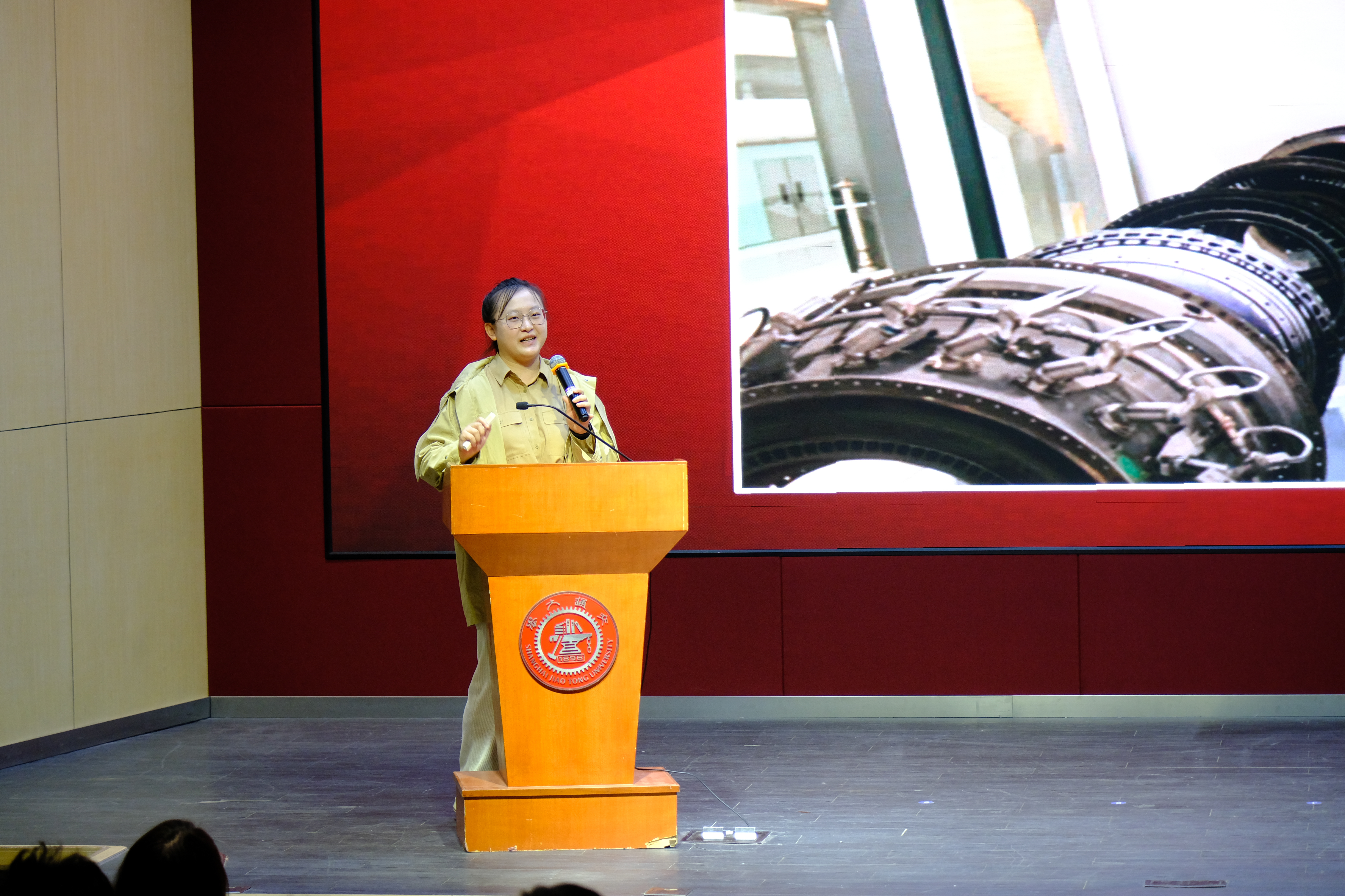 图10.jpg 图10.jpg