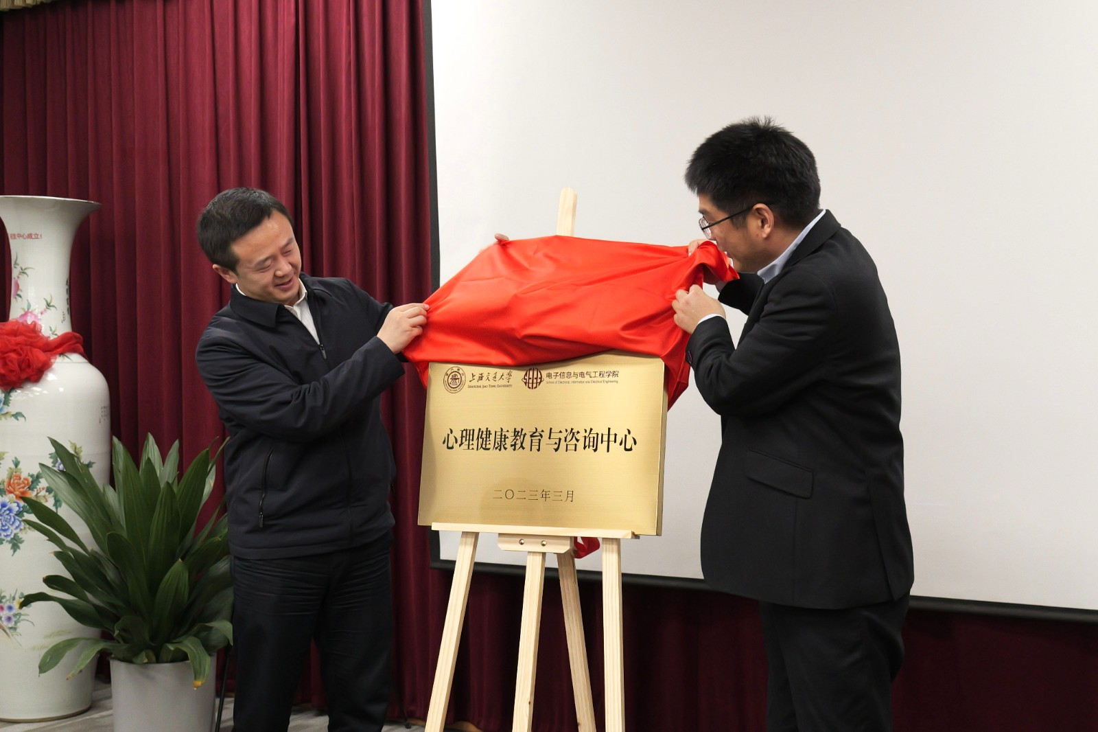 图4.jpg