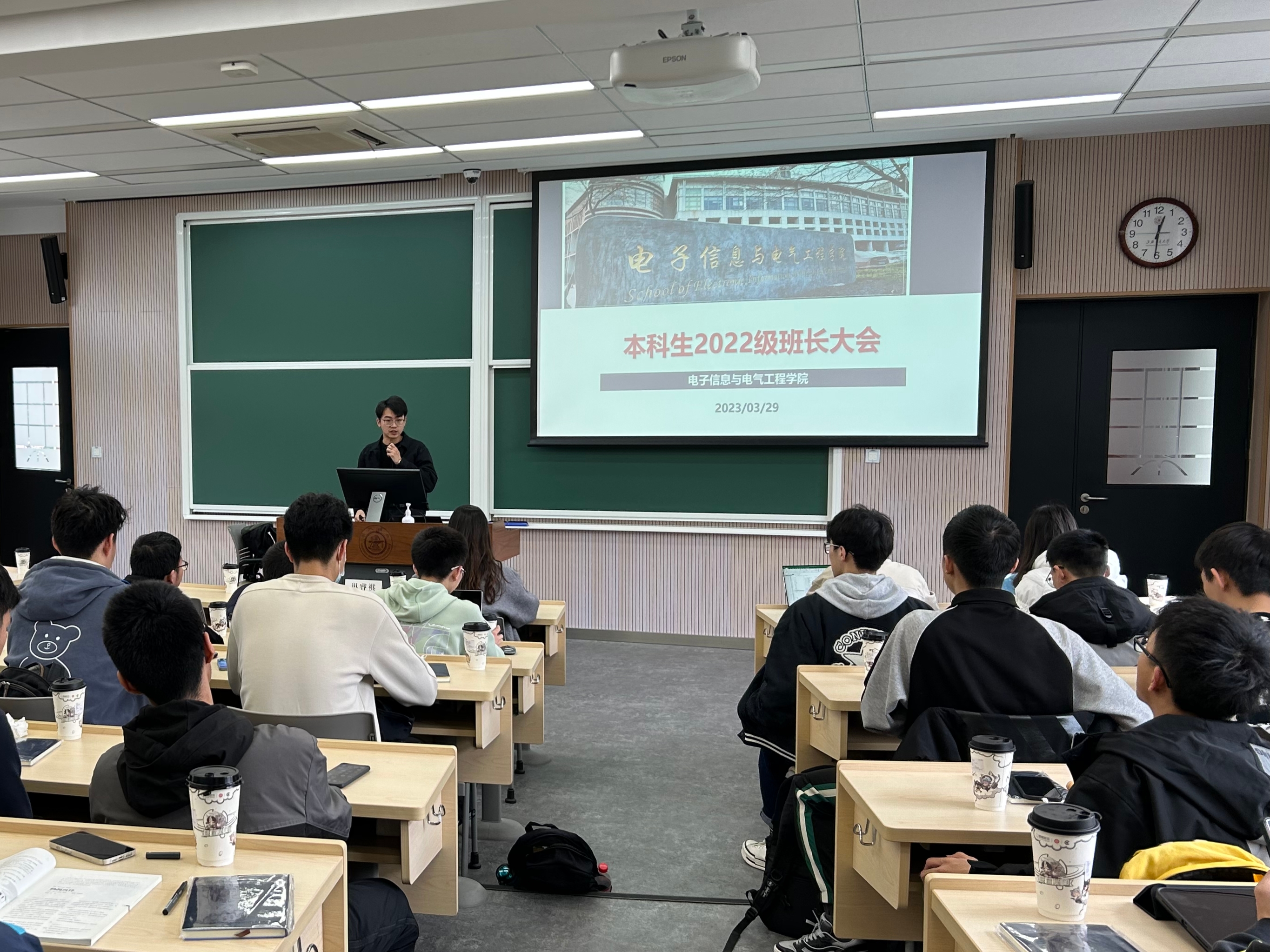 图1.jpg 图1.jpg