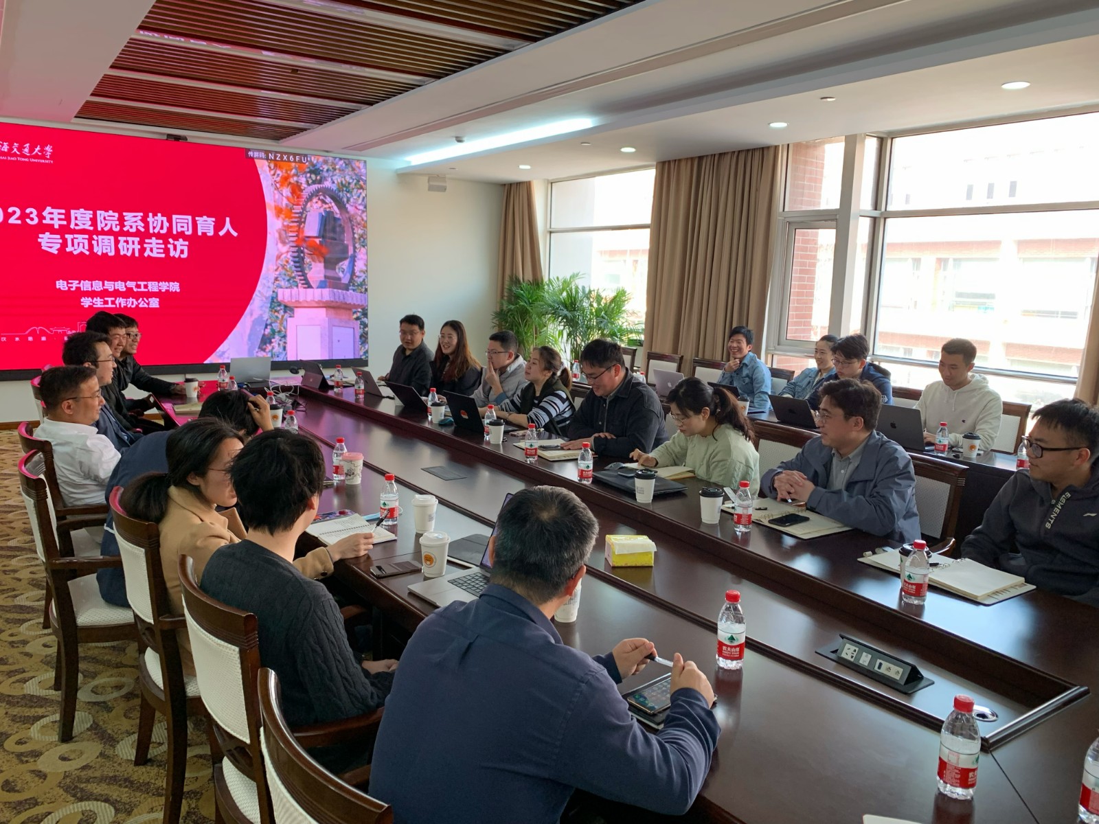 图5【计算机科学与工程系、约翰·霍普克罗夫特计算机科学中心、清源研究院走访】.jpeg