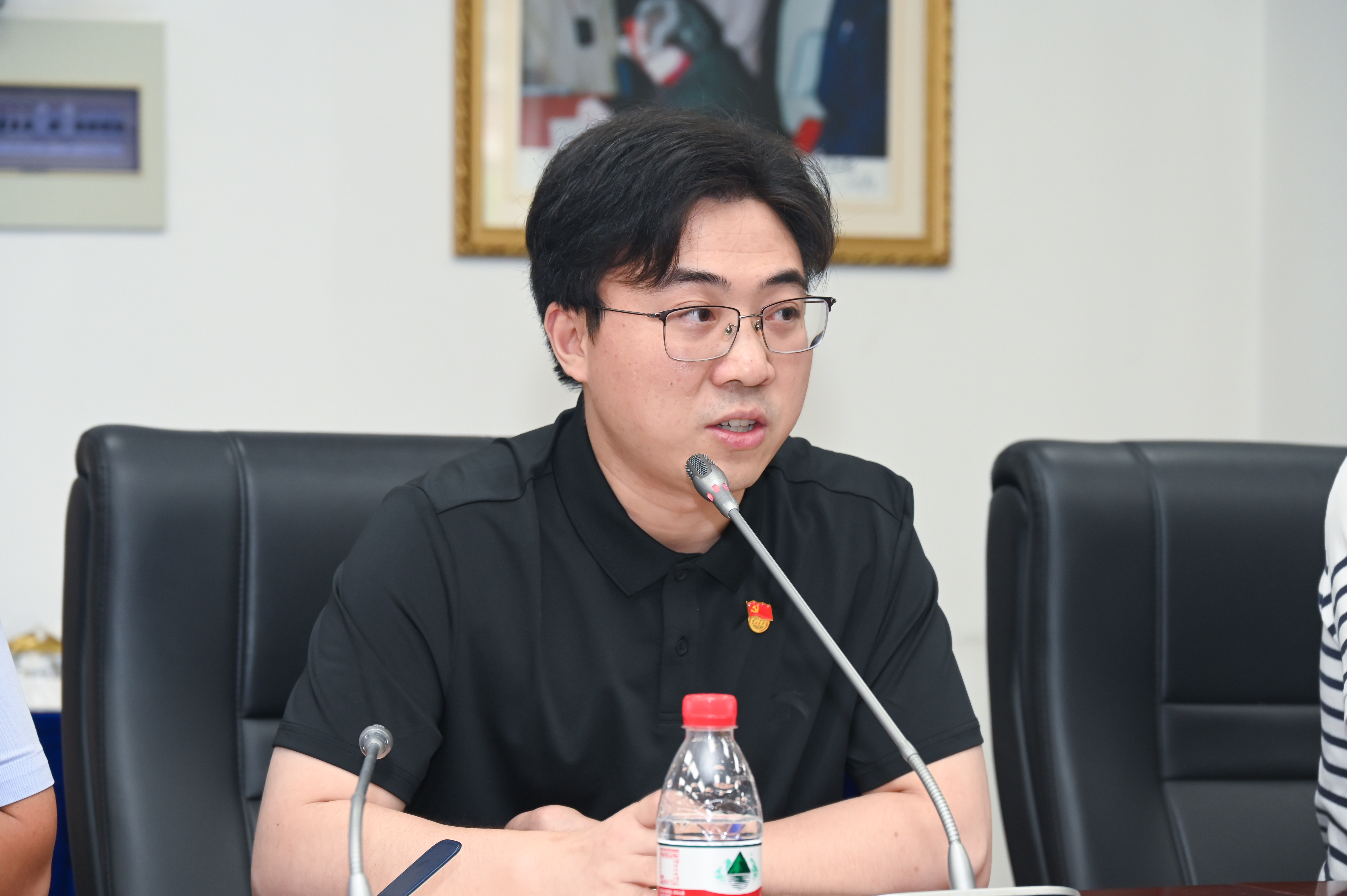 图13.jpg 图13.jpg